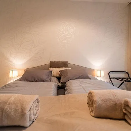 Aurea Boutique By Mital