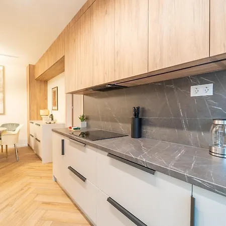 Aurea Boutique By Mital Apartment